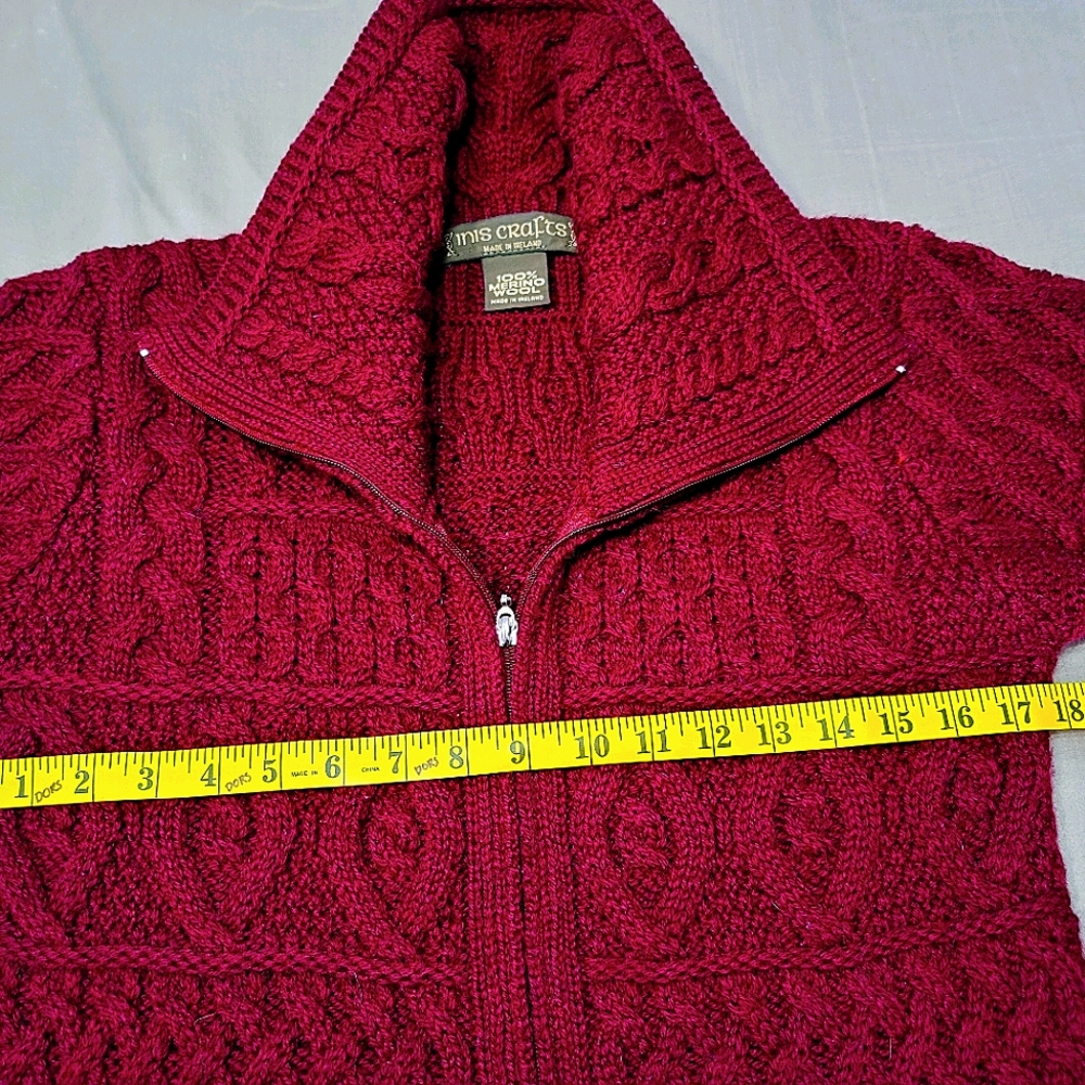 Carigan / Zippered Sweater 100% wool